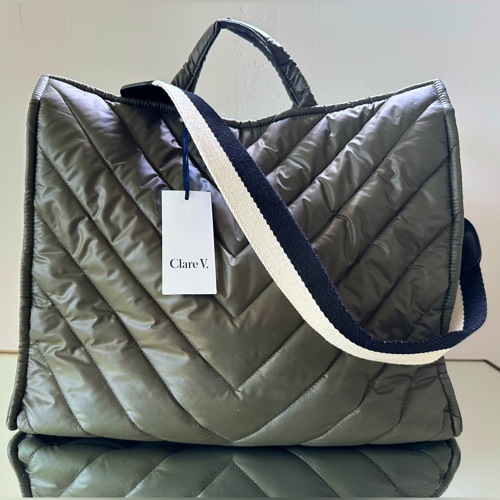 Clare V. Los Angeles Simple Tote in Army Quilted Puffer NTW